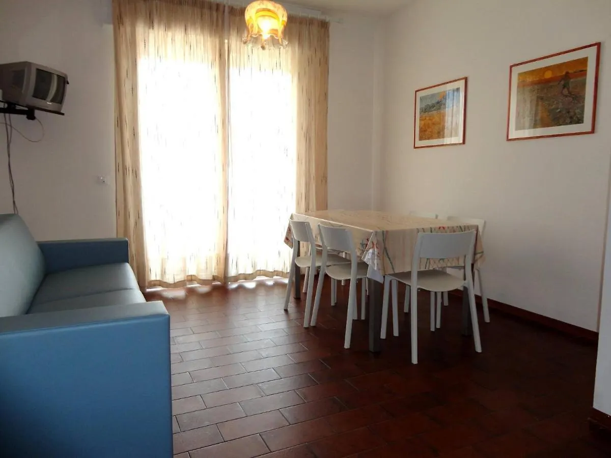 פורטו סנטה מרגריטה די קאורלה Nice Flat By The Beach With Swimming Pool-Beahost 0*, פורטו סנטה מרגריטה די קאורלה